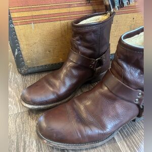 Frye distressed leather harness boots womens Veronica 11 or men’s Phillip 9